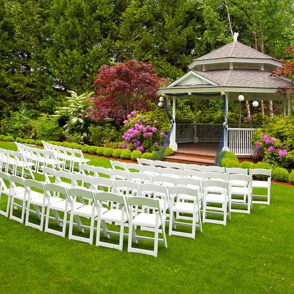 our wedding & event trailers range in capacity, with some accommodating smaller groups and others being suitable for larger gatherings